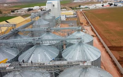 محطات التخزين الجديدة للذرة وفول الصويا التي افتتحت في تونس سعتها التخزينية 60 ألف طن.