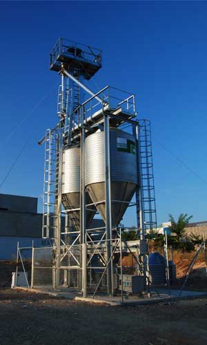 Construction of a pilot plant of silos in Rabanales 21